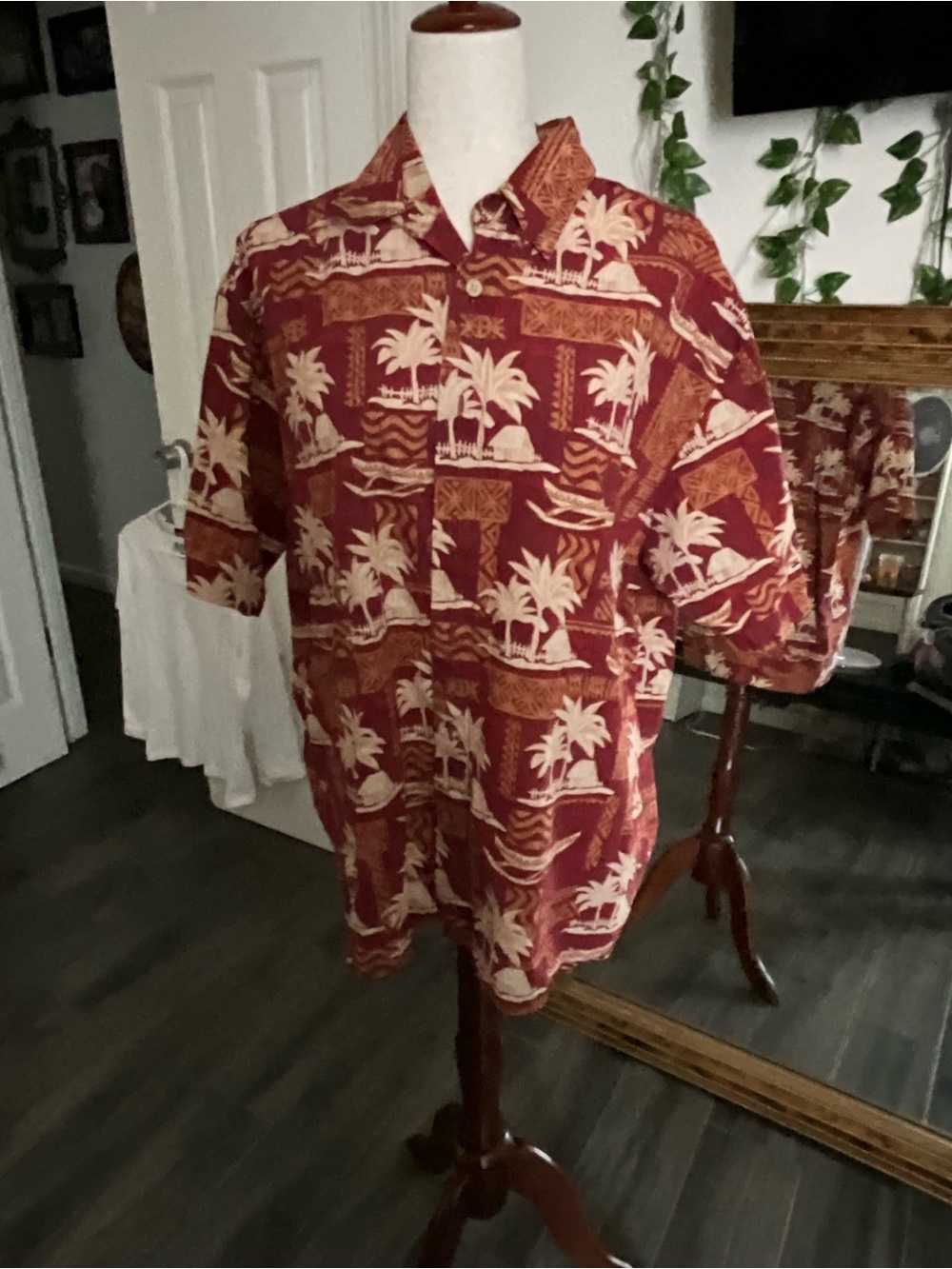 Men's Red Island-Print Short Sleeve Camp Shirt
